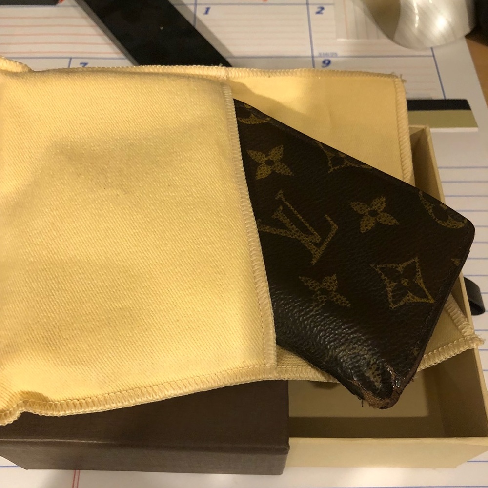 Louis Vuitton Card Holder